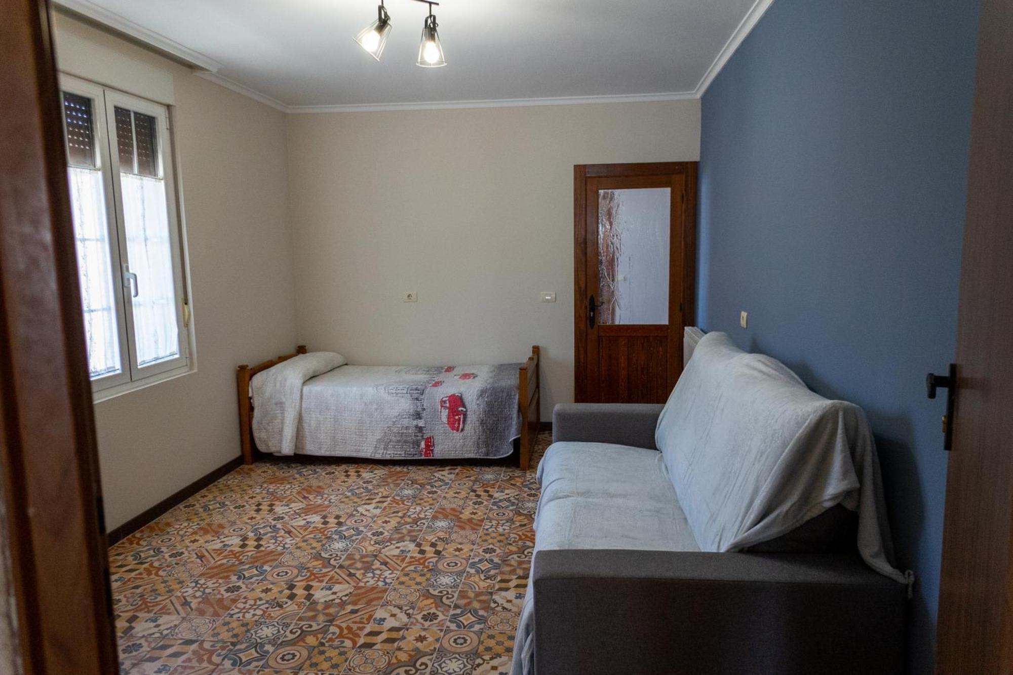 Dona Elvira Y Dona Sol Villa Vivar del Cid Екстериор снимка