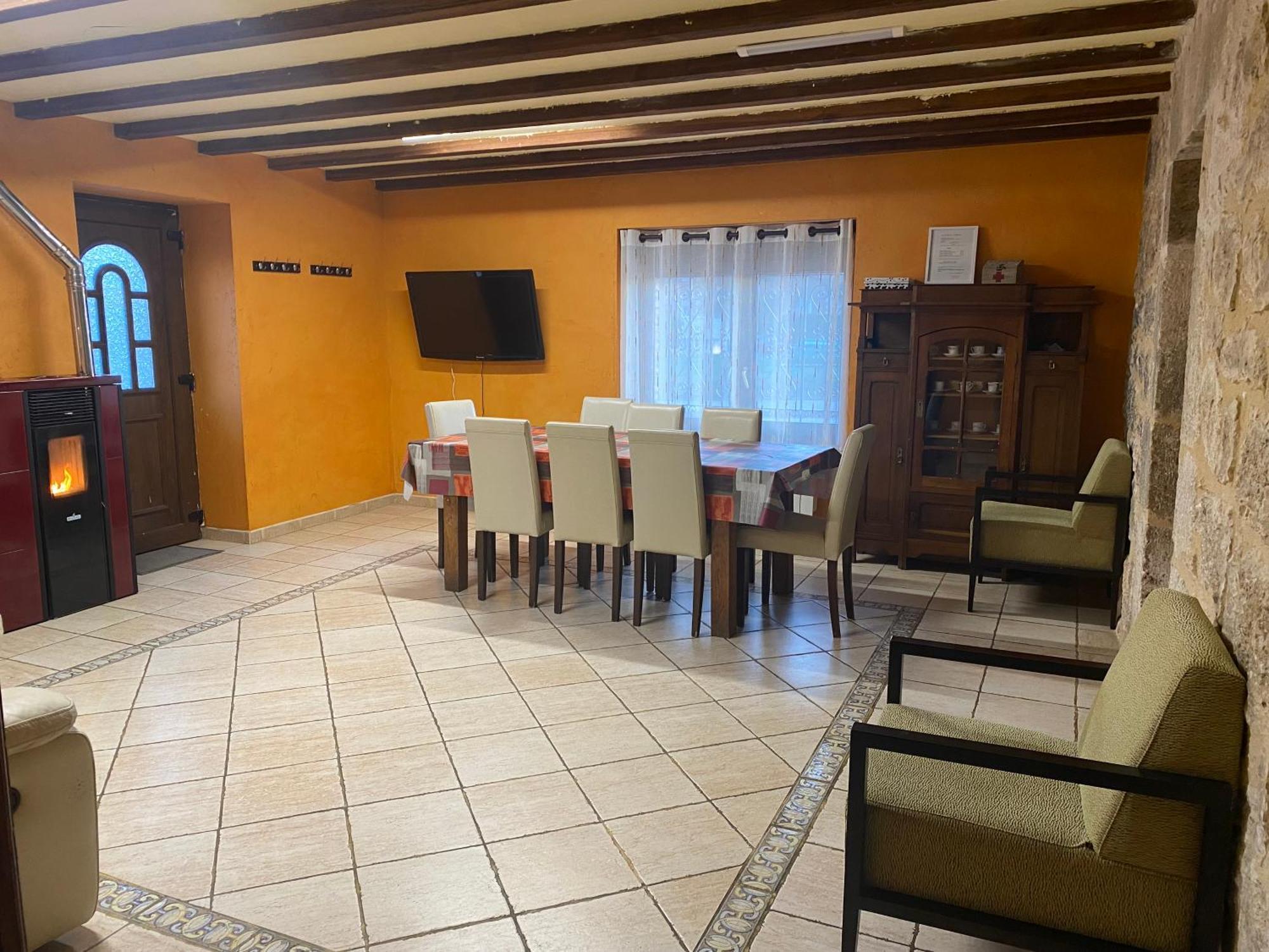 Dona Elvira Y Dona Sol Villa Vivar del Cid Екстериор снимка