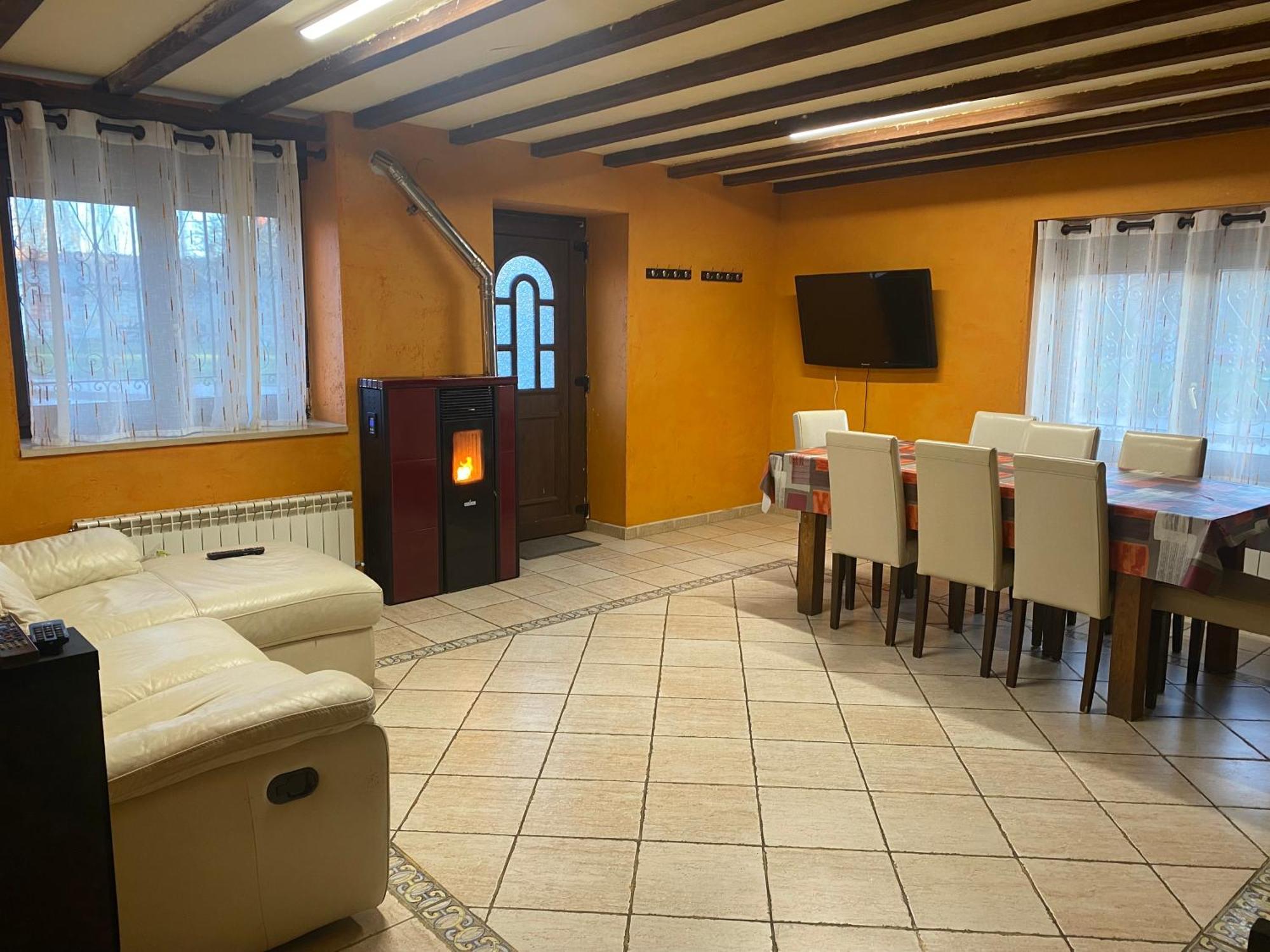 Dona Elvira Y Dona Sol Villa Vivar del Cid Екстериор снимка