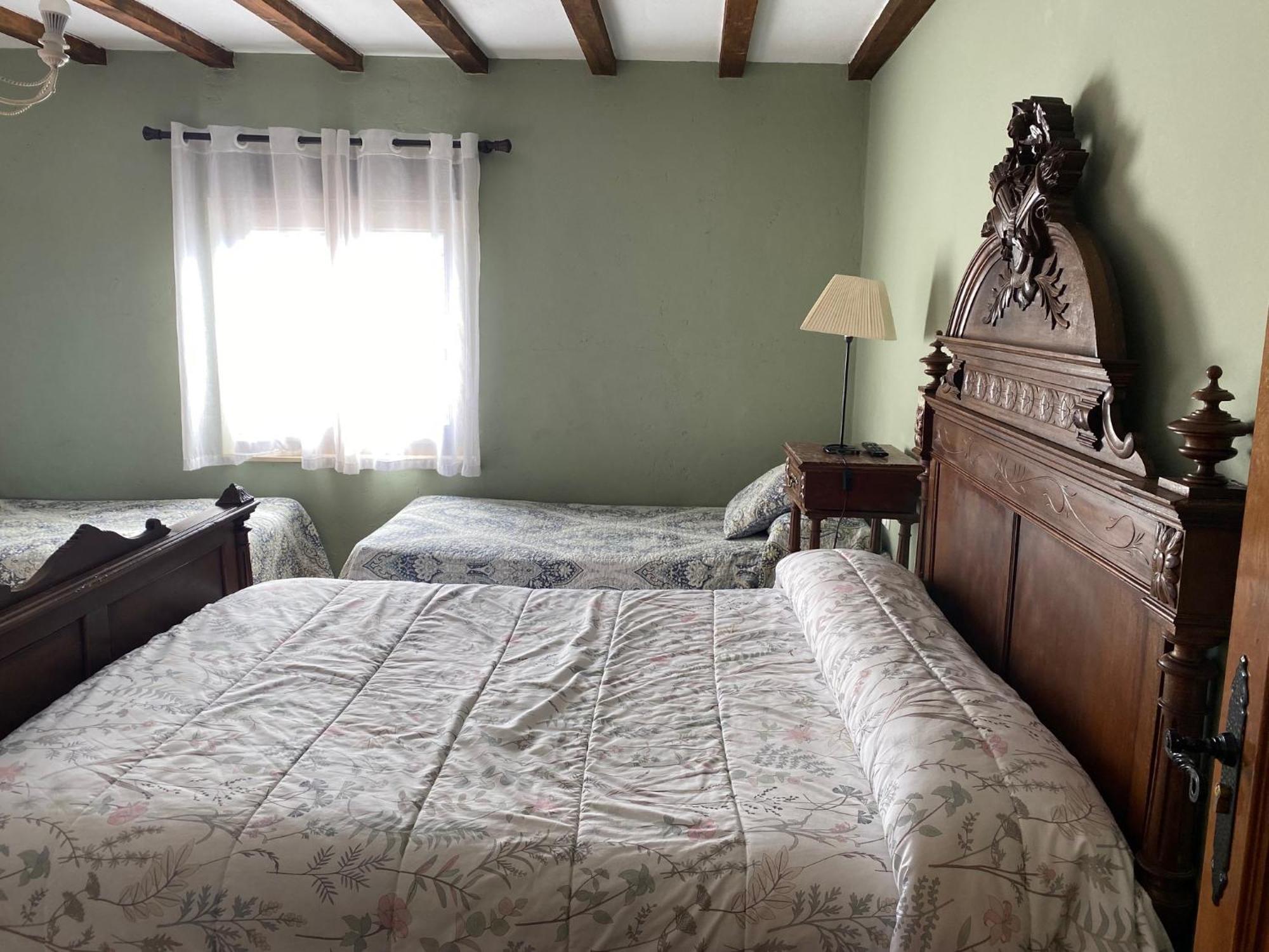 Dona Elvira Y Dona Sol Villa Vivar del Cid Екстериор снимка